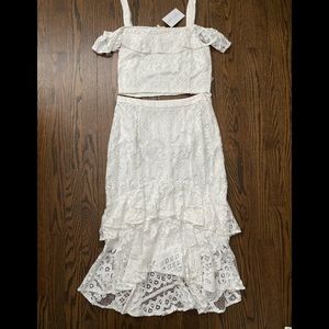 Bella and Bloom bridal two piece set size M